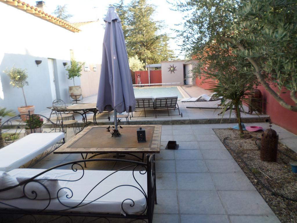 Appartements Et Valreas Exterior photo